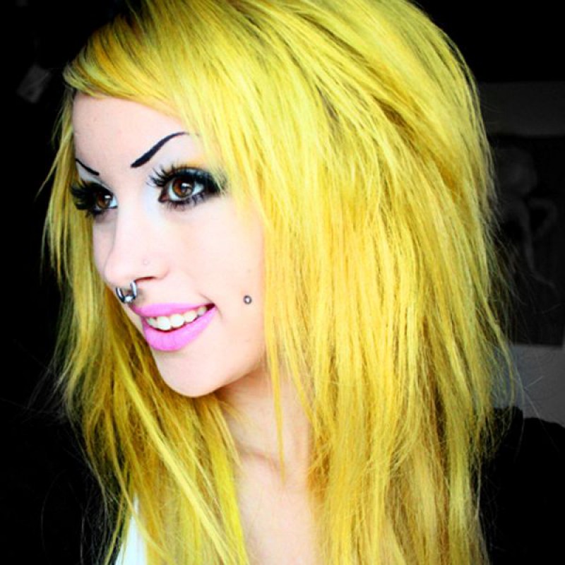 Желтая краска для волос ELECTRIC BANANA CLASSIC HAIR DYE - Manic Panic